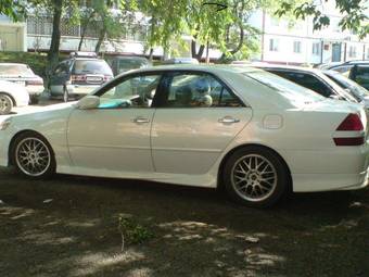 2002 Toyota Mark II Pics