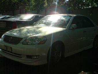 2002 Toyota Mark II Pictures