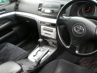 2002 Toyota Mark II Photos