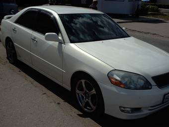 2002 Toyota Mark II Pictures