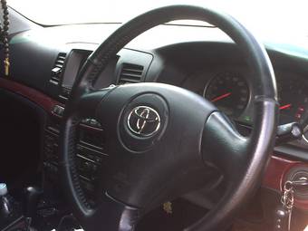 2002 Toyota Mark II Photos