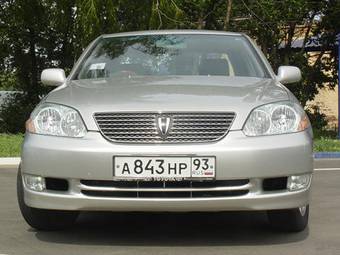 2002 Toyota Mark II Photos