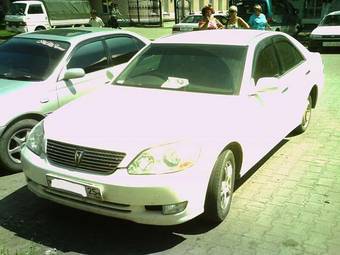 2002 Toyota Mark II Photos