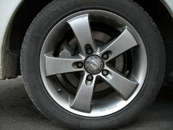 2002 Toyota Mark II Pics