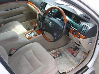 2002 Toyota Mark II Photos