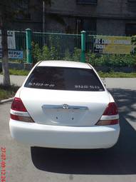 2002 Toyota Mark II Photos