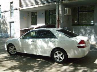 2002 Toyota Mark II Photos
