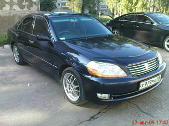 2002 Toyota Mark II Photos