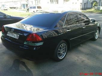 2002 Toyota Mark II Photos