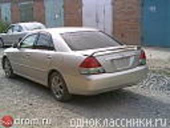 2002 Toyota Mark II Photos