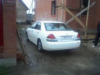 2002 Toyota Mark II Photos