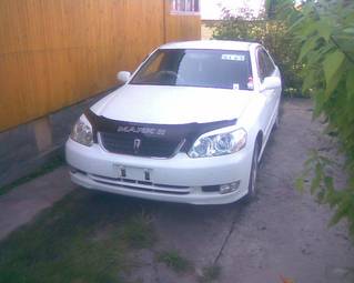 2002 Toyota Mark II Pictures