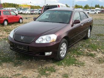 2002 Toyota Mark II Photos