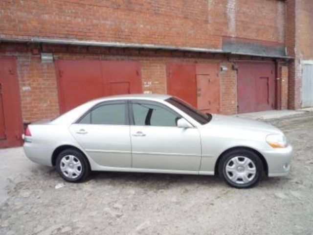 2003 Toyota Mark II