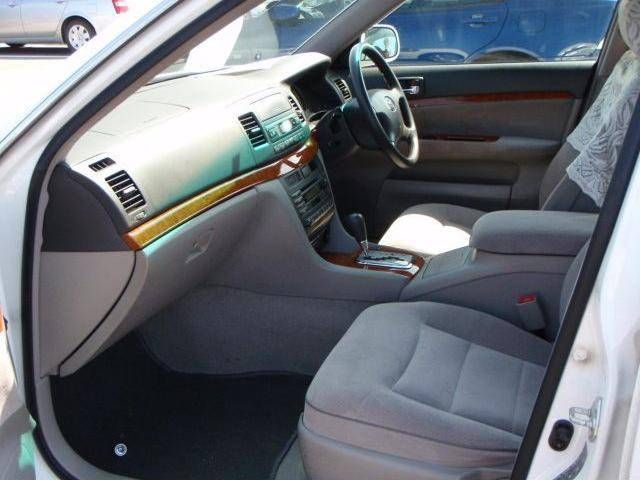 2003 Toyota Mark II