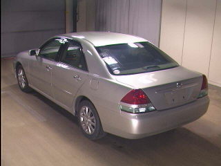 2003 Toyota Mark II Pictures