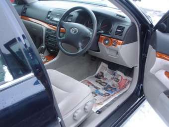 2003 Toyota Mark II Photos