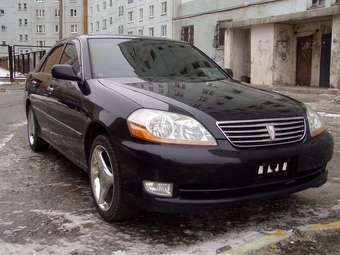 2003 Toyota Mark II Images