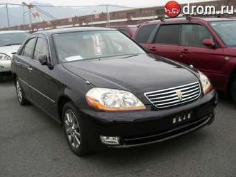 2003 Toyota Mark II Photos