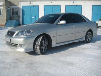 2003 Toyota Mark II Photos