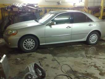 2003 Toyota Mark II Pictures