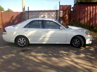 2003 Toyota Mark II Pictures