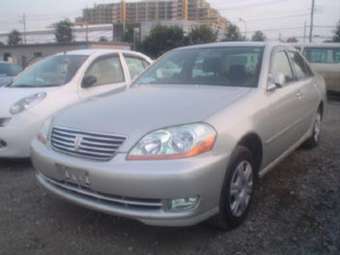 2003 Toyota Mark II Pictures