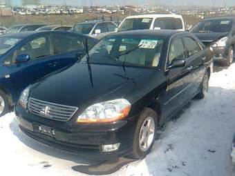 2003 Toyota Mark II Photos