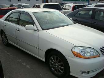 2003 Toyota Mark II Pictures