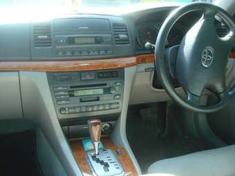 2003 Toyota Mark II Photos