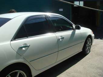 2003 Toyota Mark II Pictures