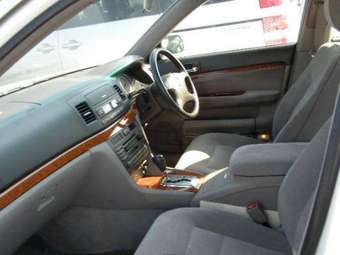 2003 Toyota Mark II Images