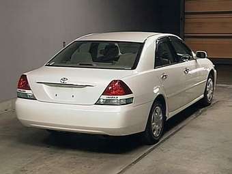 2003 Toyota Mark II Photos