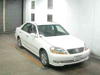 2003 Toyota Mark II Photos