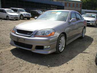 2003 Toyota Mark II Pictures