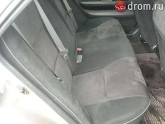 2003 Toyota Mark II Pictures