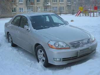 2003 Toyota Mark II Pictures