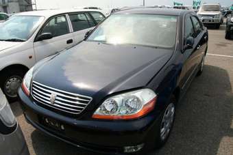 2003 Toyota Mark II Photos