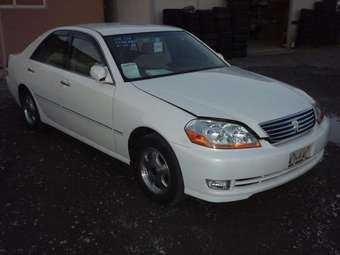 2003 Toyota Mark II Images