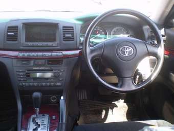 2003 Toyota Mark II Pictures