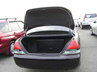 2003 Toyota Mark II Pictures