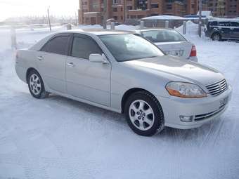 2003 Toyota Mark II Pics