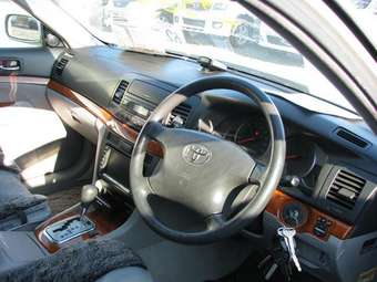 2003 Toyota Mark II Pictures
