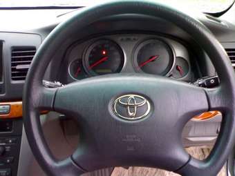 2003 Toyota Mark II Pictures