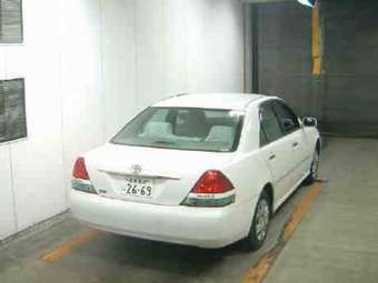 2003 Toyota Mark II Pictures
