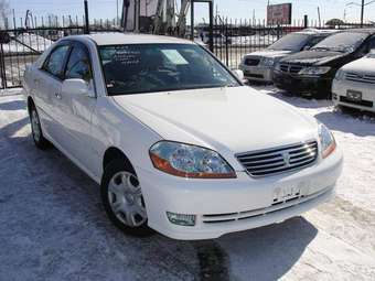 2003 Toyota Mark II Images