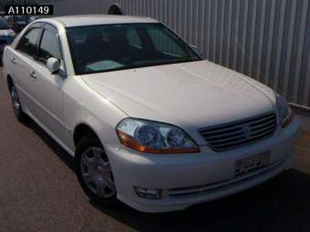 2003 Toyota Mark II Photos