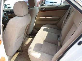 2003 Toyota Mark II Pictures