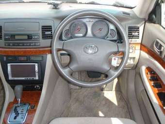 2003 Toyota Mark II Images