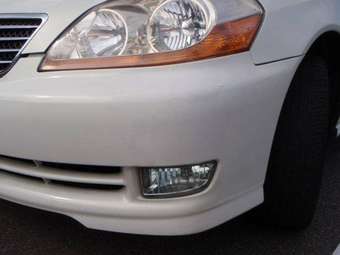 2003 Toyota Mark II Photos